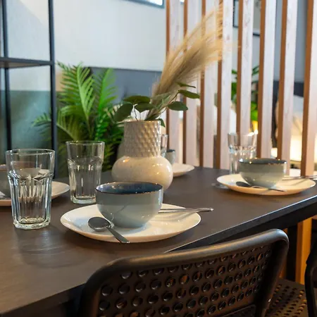 Center Retreat Mitten In Apartment Augsburg