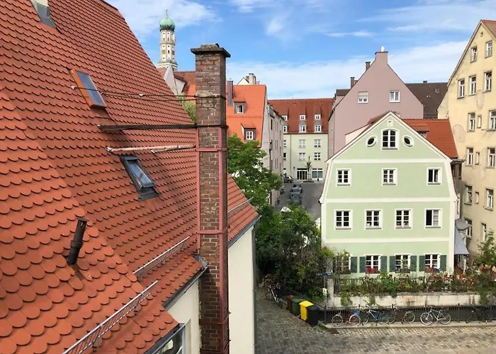 Apartment Center Retreat Mitten In *