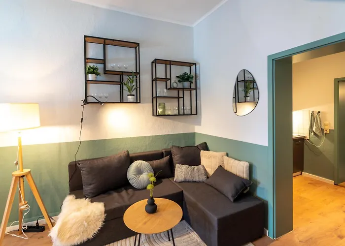 Center Retreat Mitten In